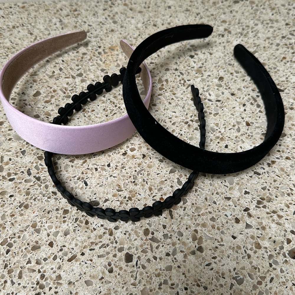 NWOT Women’s headband bundle